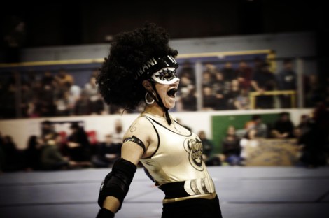 roller-derby-girls-02.jpg