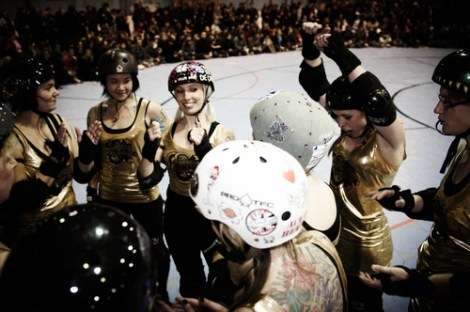 roller-derby-girls-05.jpg