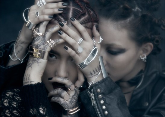 O Thongthai's gangster jewellery