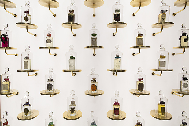 penhaligon-11-back_wall_4x5a2335_blog