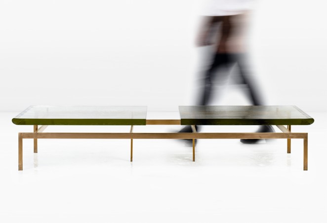  Borosilicate glass top with a solid Silicon Bronze base 