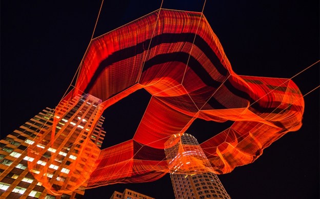 lumenpulse-15-132_906_en_echelman_sculpture_06