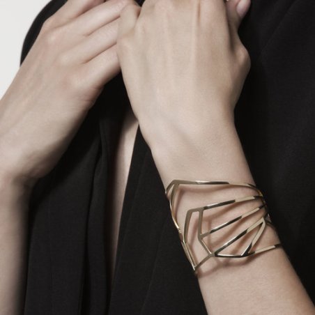NAKED STRAYLIGHT CUFF